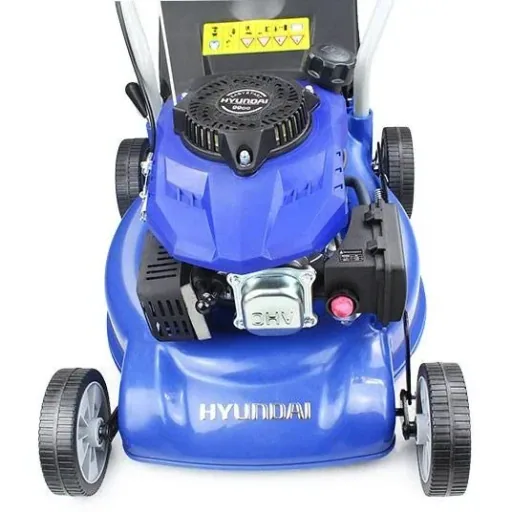 Lawn mower with 99cc OHV four-stroke petrol engine 40cm