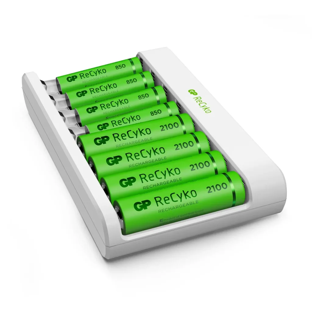 USB charger for 8 AA/AAA NiMH batteries including 4 ReCyko Mignon batteries 2100 mAh + 4 ReCyko Micro batteries 850 mAh