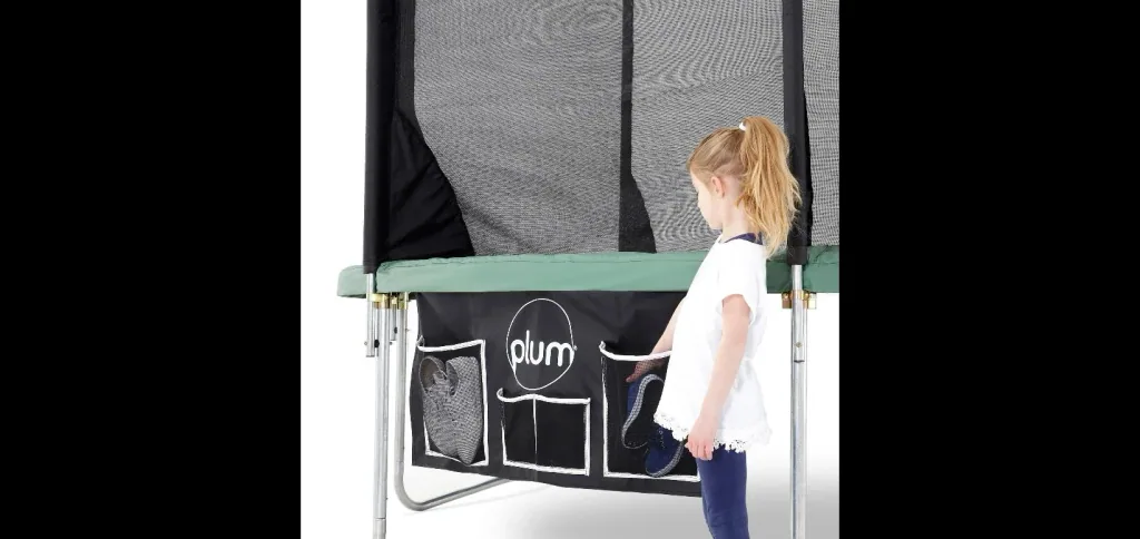 Trampoline shoe and storage bag with 4 mesh compartments