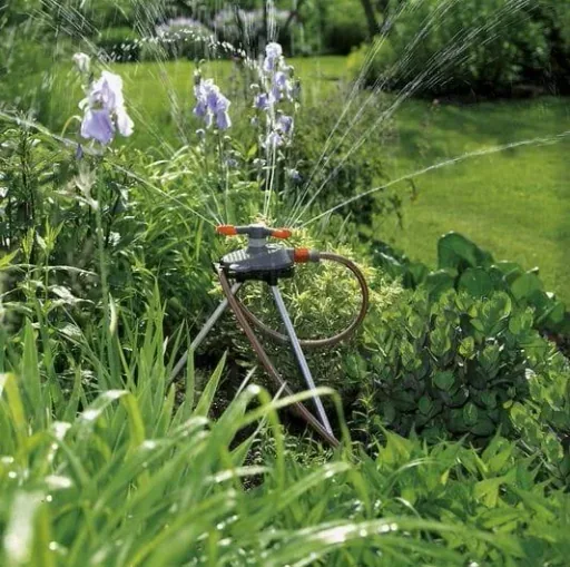 Electric lawn mower PowerMax 1600/37 + circular sprinkler Samba