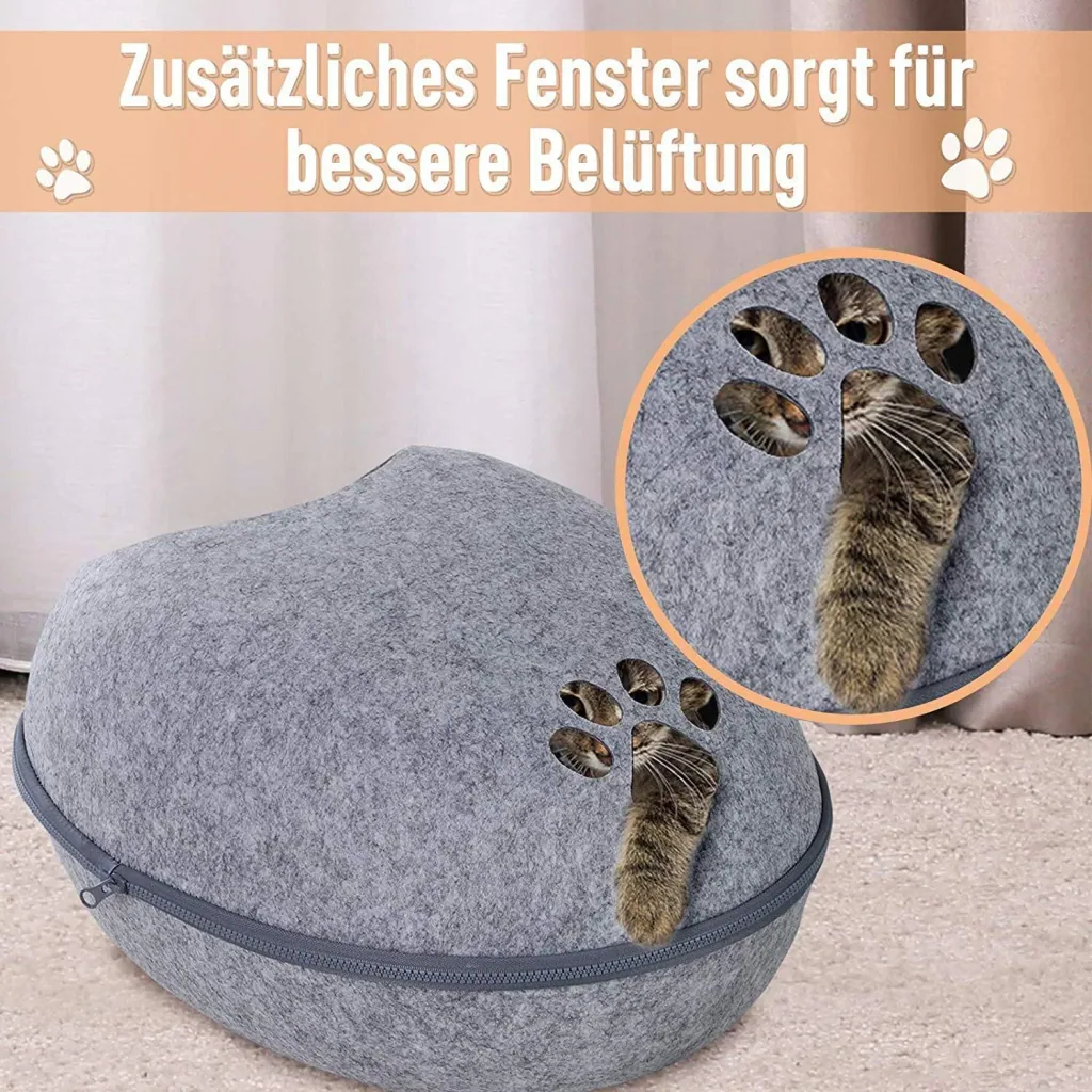Cat cave with heating function