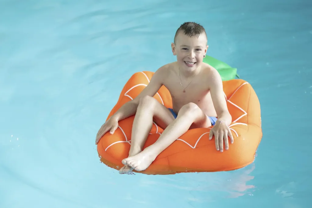 Pool Buddy Pineapple orange, green