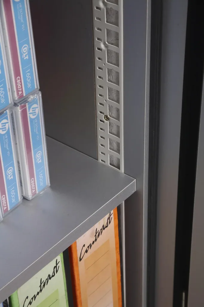 Data Commander data protection safe, external dimensions 1685 x 690 x 720 mm, with key lock