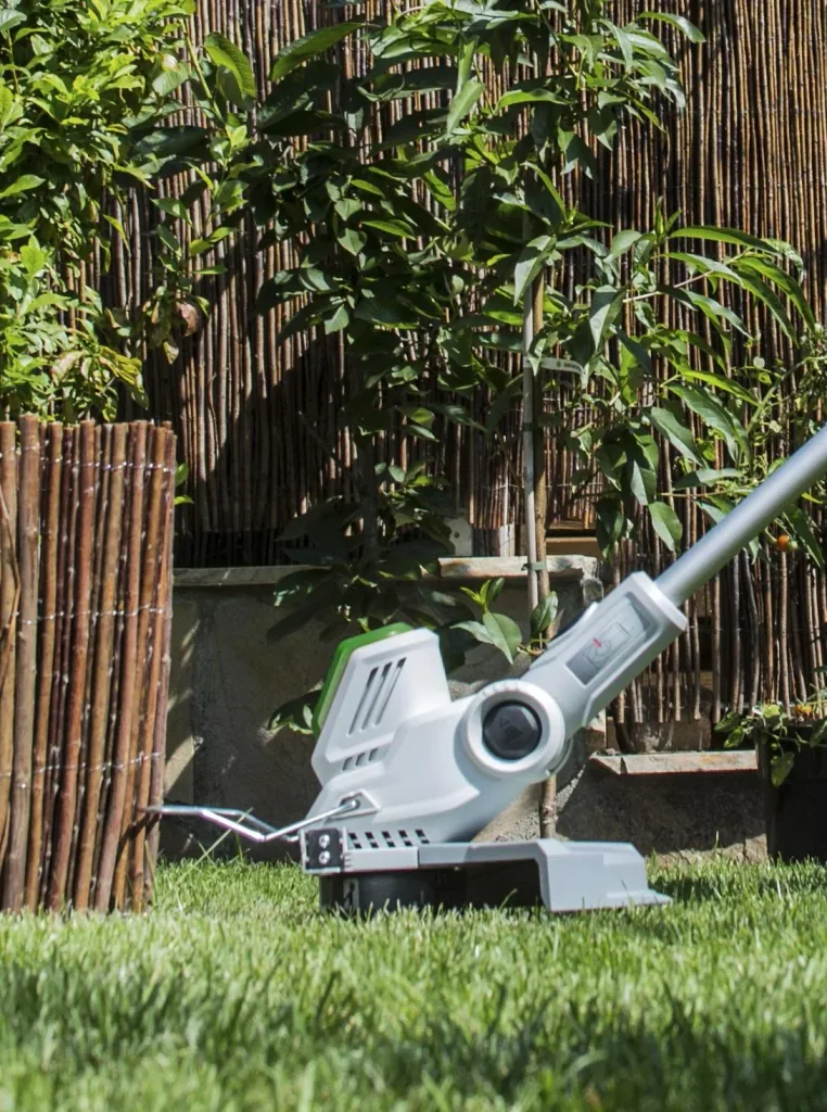 Cordless grass trimmer GM ART 4030 - without battery and charger