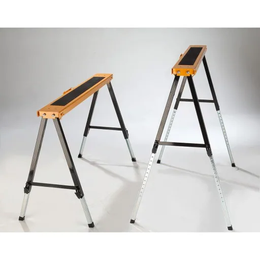 WORKBENCH WITH TELESCOPIC LEGS FOR UNEVEN SURFACES