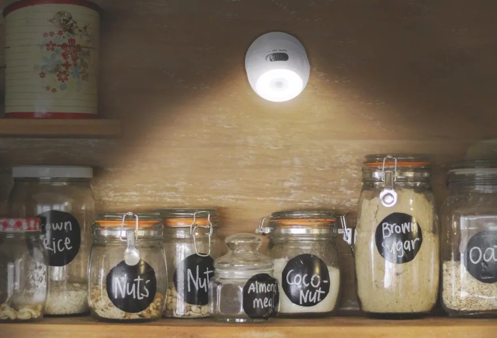 360° rotatable power LED light ball