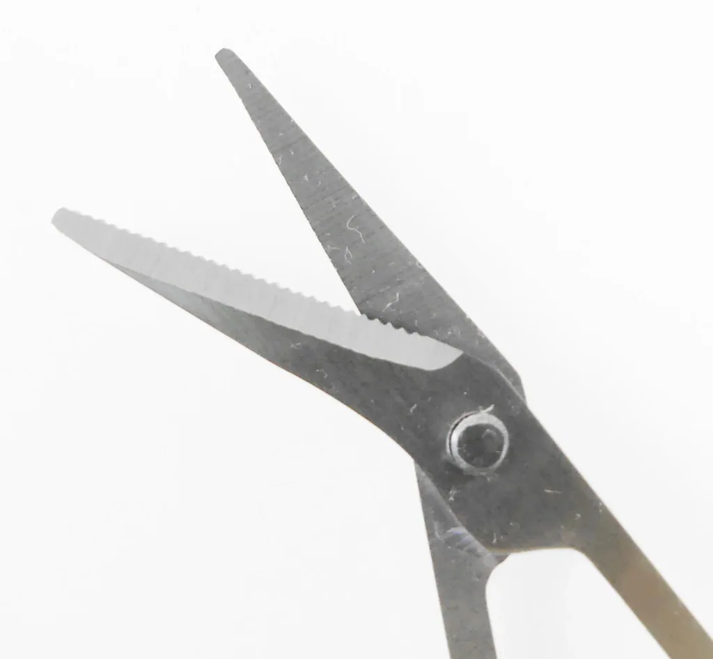 Pedicure scissors