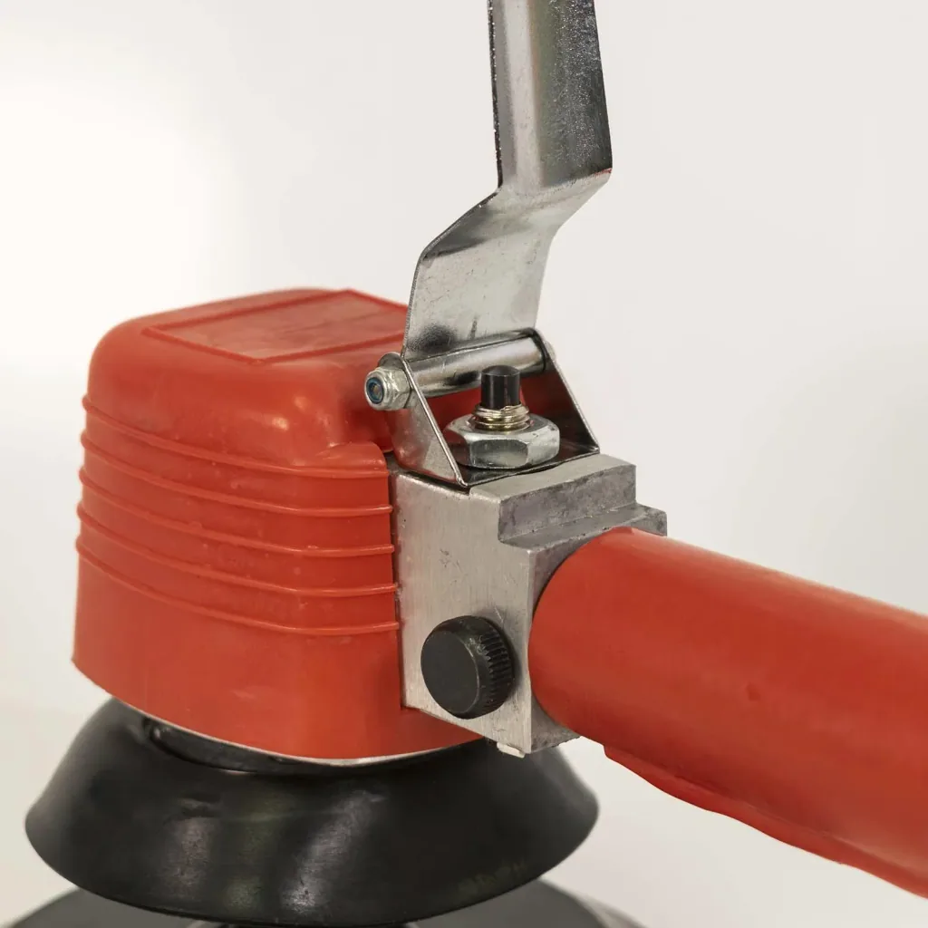 Pneumatic eccentric sander with 5 sanding pads