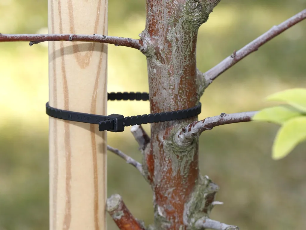 Twist Cable Ties, Black 150 x 2.8 mm
