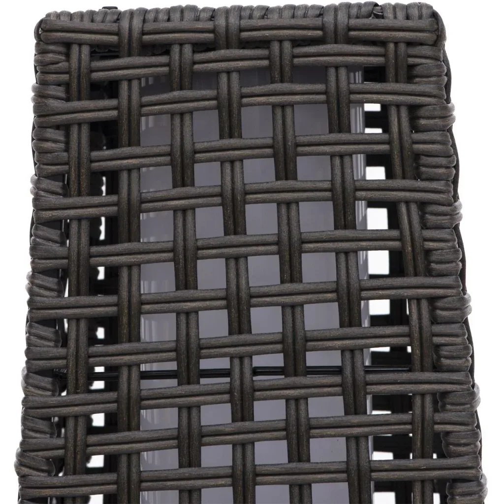 Rattan floor lamp with light sensor