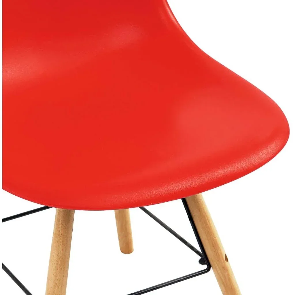 Dining room chairs 2-seater plastic red