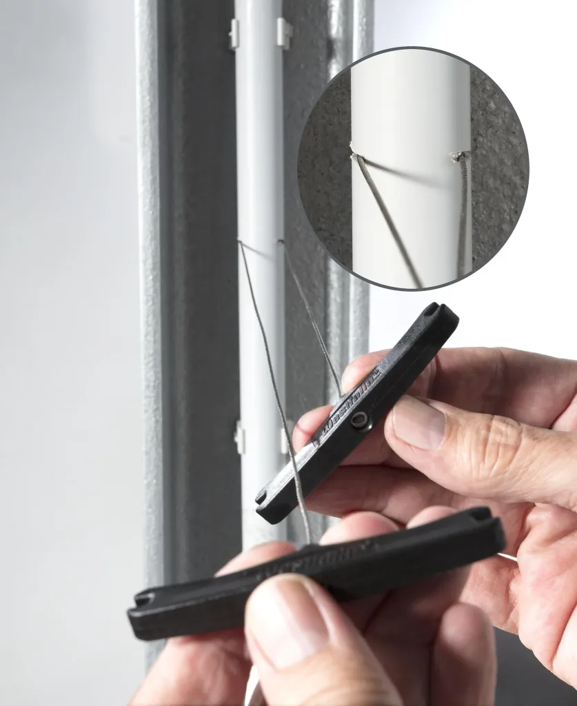 Hand hacksaw 2 in 1 including flexible saw