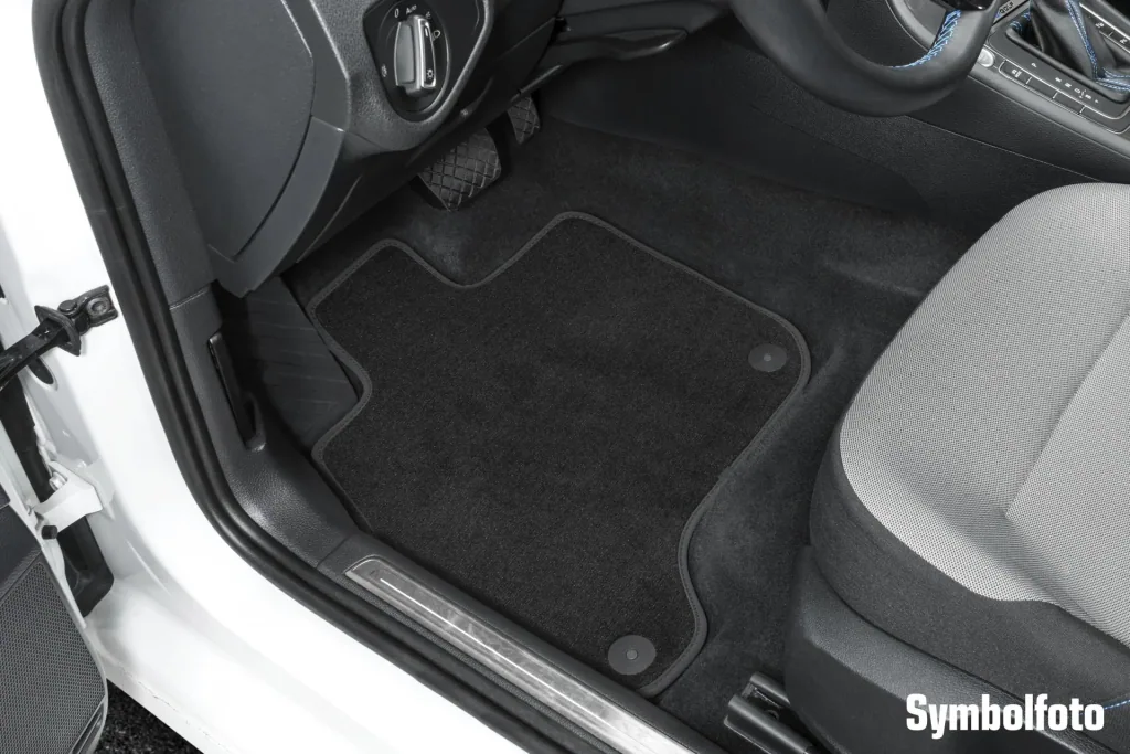 Fitted premium floor mats for Subaru Forester built 03/2013 - today