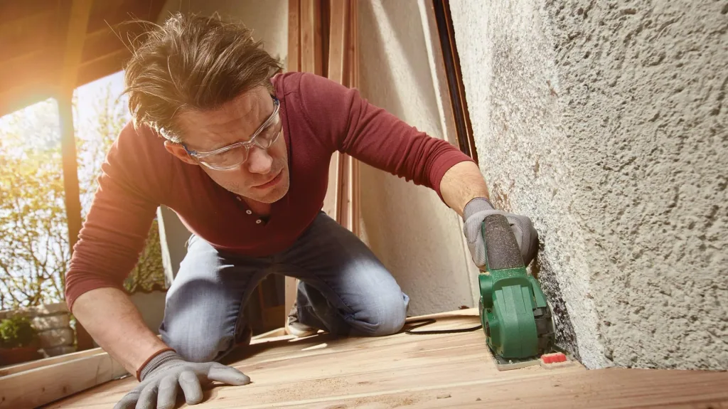 EasyCut 50 saw with NanoBlade, 500 watts