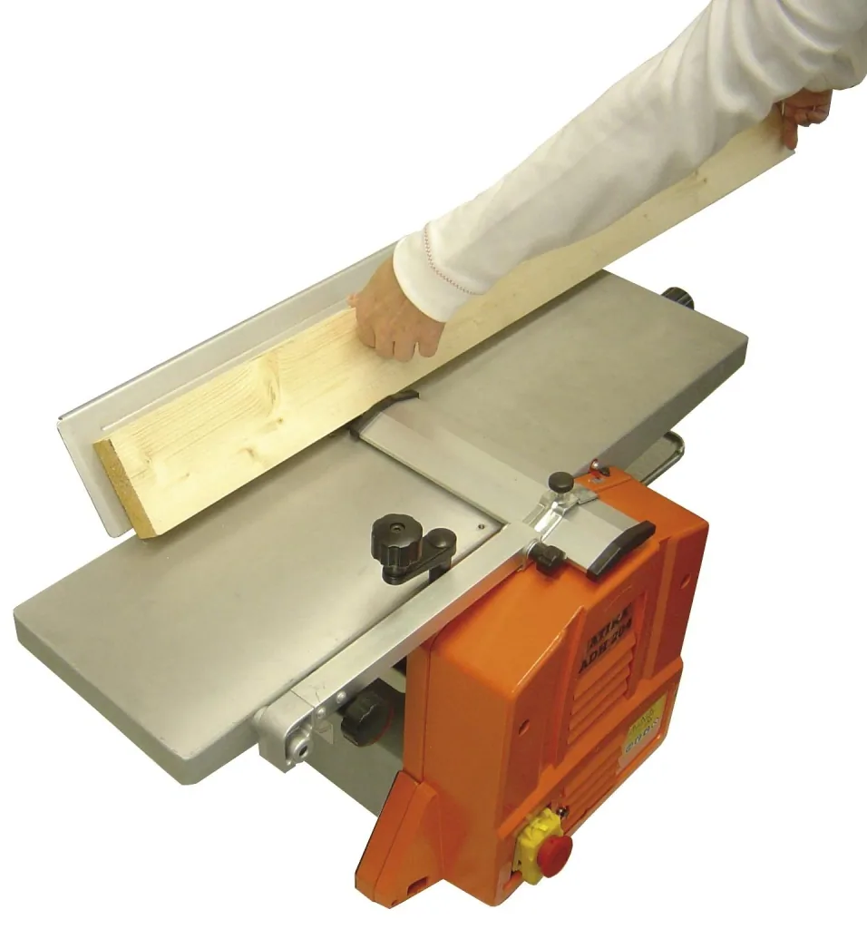 Hobbel- en diktefrees ADH 204, 1500 watt