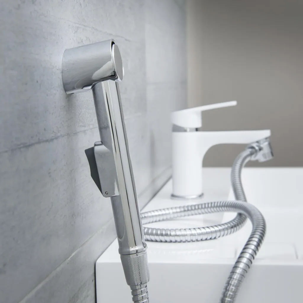 Sink shower, chrome