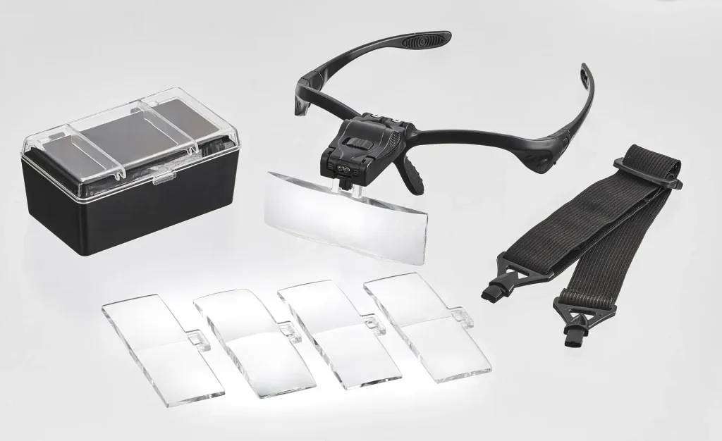 LED magnifying glasses with 5 magnification inserts