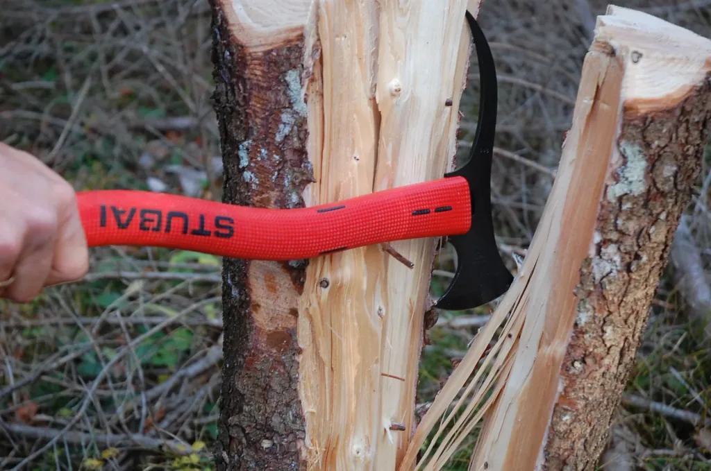 Hand sapling, with cutting edge and plastic handle, 600 mm