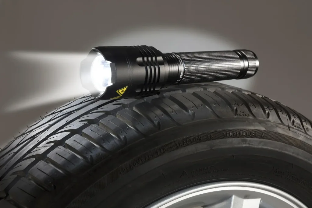 Power CREE LED flashlight with 20 watts