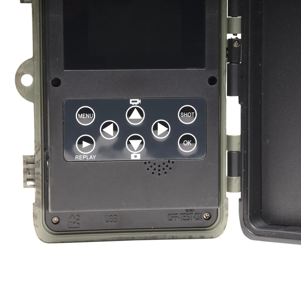 Wildlife and surveillance camera with Wi-Fi, 8 MP CMOS sensor and infrared illumination